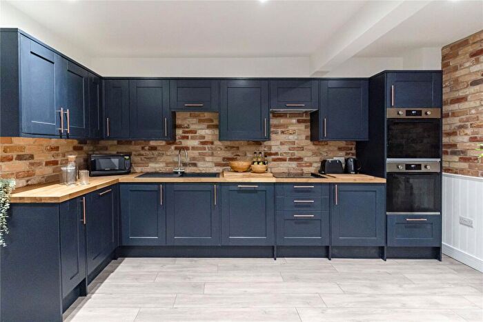 1 Bedroom Terraced House To Rent In Heavitree, Exeter, EX2