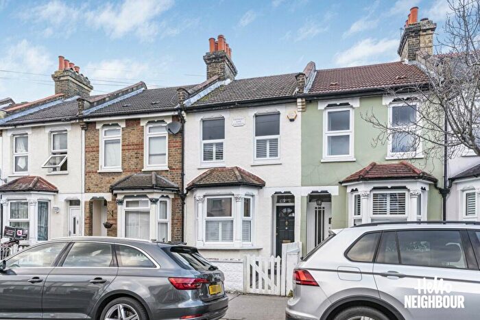 2 Bedroom Terraced House To Rent In Exeter Road, Croydon, CR0