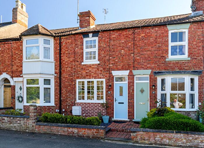 2 Bedroom Terraced House For Sale In Abbey Road, Bradwell, Milton Keynes, MK13