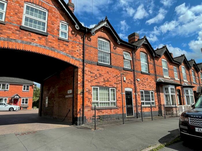 2 Bedroom Flat To Rent In Cottrells Mews, Water Orton, West Midlands, B46
