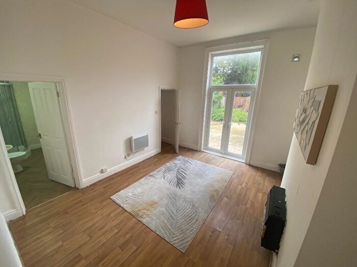 1 Bedroom Flat To Rent In Hartington Street, Derby, Derbyshire, DE23