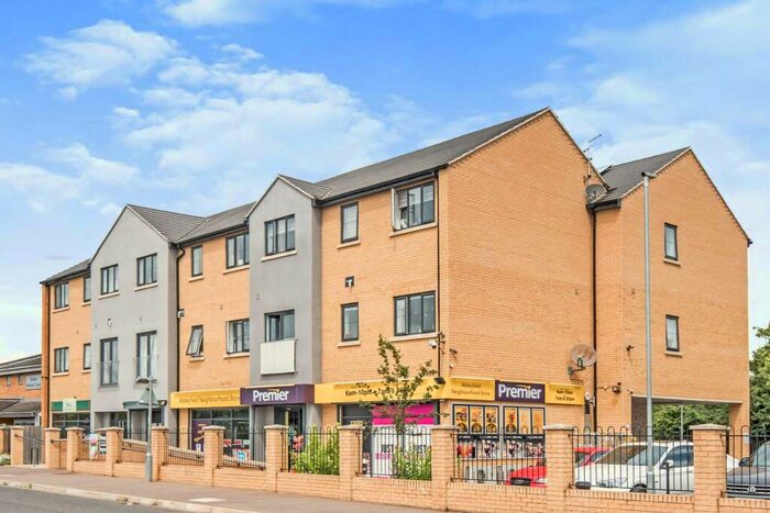 2 Bedroom Flat To Rent In Abbey Fields, Bedford, MK42