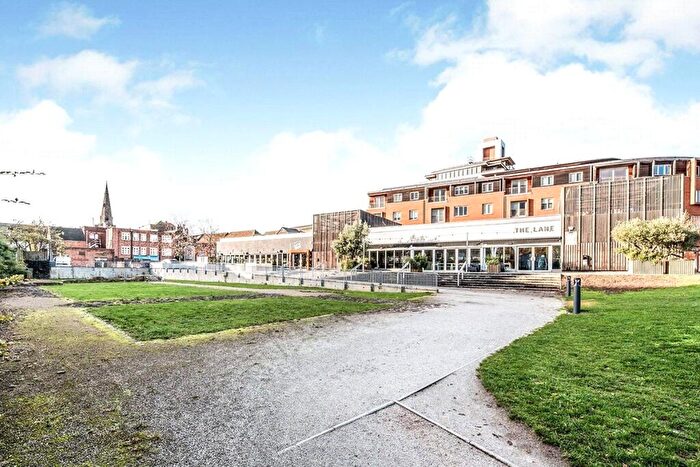 2 Bedroom Flat To Rent In Castle Lane, Bedford, Bedfordshire, MK40