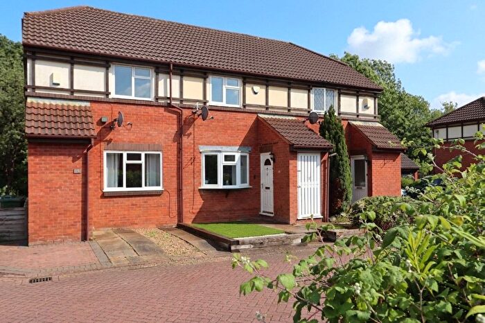 2 Bedroom Terraced House For Sale In Whitsun Pasture, Willen Park, Milton Keynes, MK15