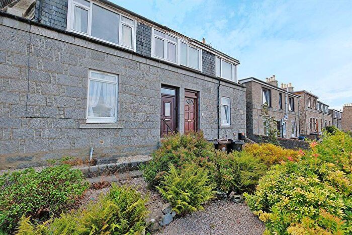 3 Bedroom Terraced House For Sale In Auchmill Road, Bucksburn, Aberdeen, Aberdeenshire, AB21