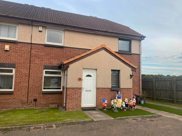 2 Bedroom Mews House To Rent In Creel Court, Cove, Aberdeen, AB12
