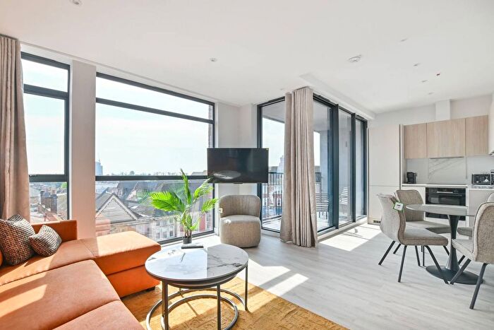 2 Bedroom Flat To Rent In High Road, Wembley, HA0