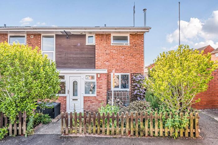 3 Bedroom End Of Terrace House For Sale In Tenbury Wells, Worcestershire, WR15