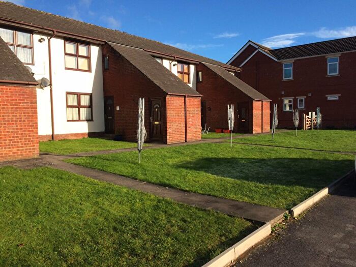 1 Bedroom Apartment To Rent In Whitworth Road, Swindon, Wiltshire, SN25