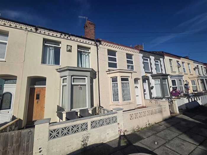 3 Bedroom Terraced House For Sale In Jacob Street, Liverpool, L8