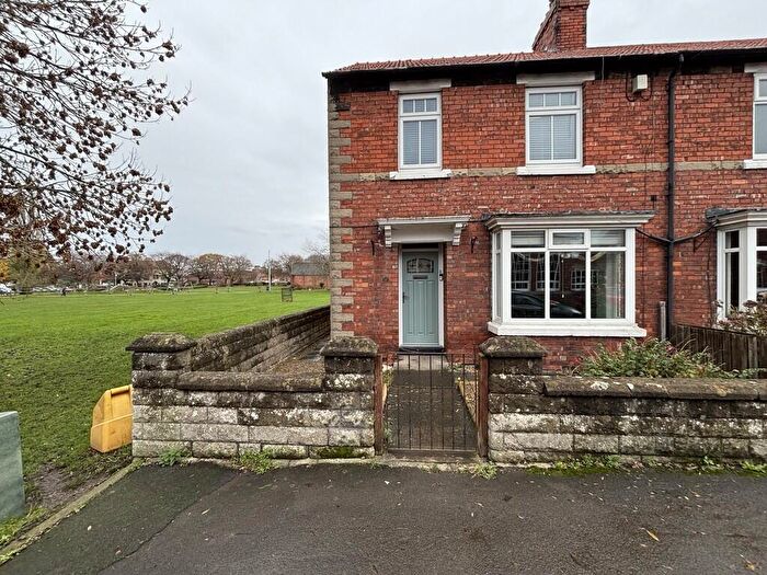 3 Bedroom End Of Terrace House To Rent In Upwell Road, Northallerton, DL7