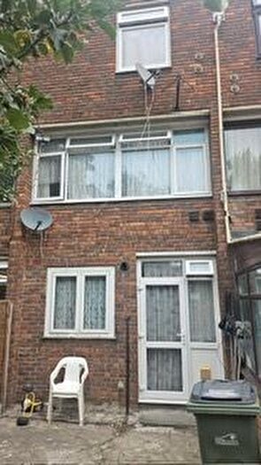 4 Bedroom Terraced House For Sale In Rowntree Path, Thamesmead, SE28