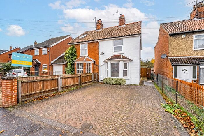2 Bedroom Semi-Detached House For Sale In Norwich Road, Wroxham, NR12