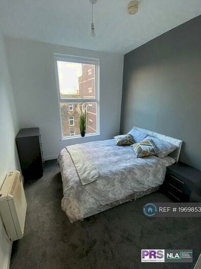 2 Bedroom Flat To Rent In Manchester Road, Burnley, BB11
