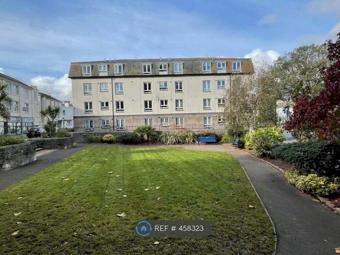 2 Bedroom Flat To Rent In Teignmouth Road, Torquay, TQ1