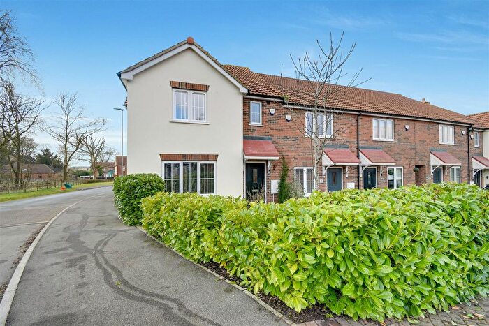 3 Bedroom Property For Sale In Beechcroft Drive, Kirton Lindsey, Gainsborough, DN21