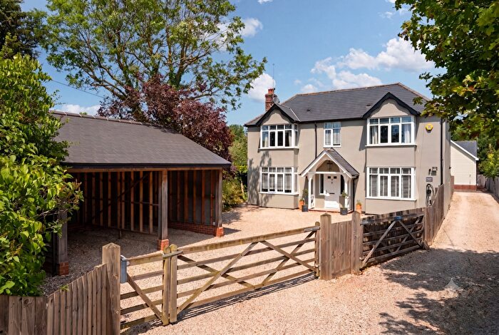 5 Bedroom Detached House For Sale In London Road, Great Chesterford, CB10