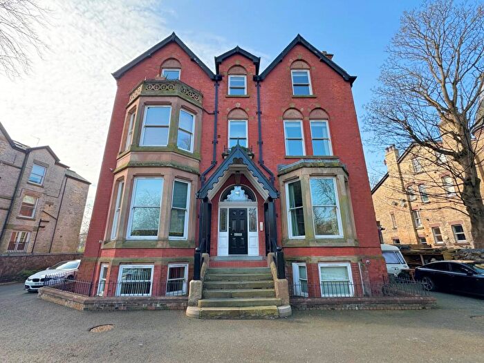 2 Bedroom Apartment To Rent In Livingston Drive South, L17