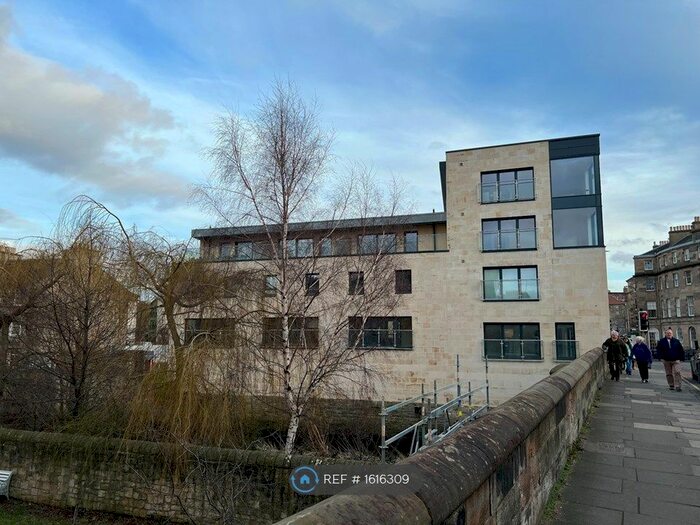 2 Bedroom Flat To Rent In Canonmills Bridge Mews, Edinburgh, EH3
