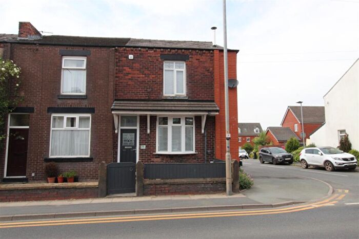 3 Bedroom End Of Terrace House For Sale In Station Road, Blackrod, Bolton, BL6