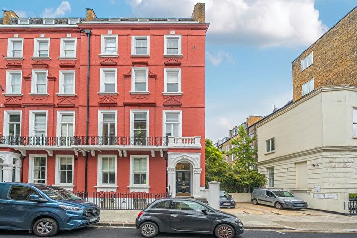 2 Bedroom Flat To Rent In Nevern Square, London, SW5