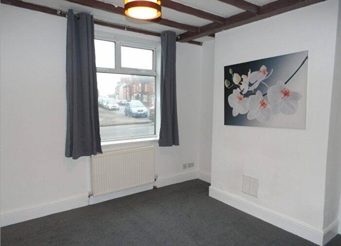 1 Bedroom Flat To Rent In Mansfield Road, Sutton-In-Ashfield, NG17