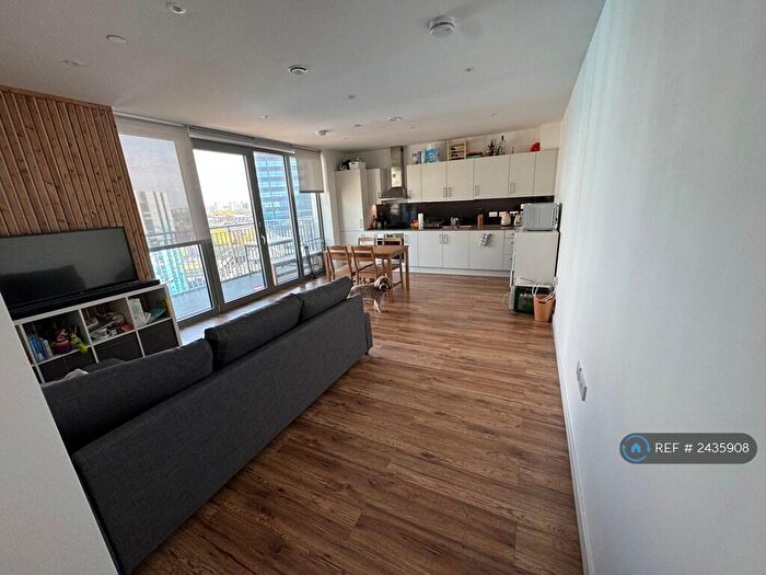 1 Bedroom Flat To Rent In Palmer Road, Wandsworth, SW11