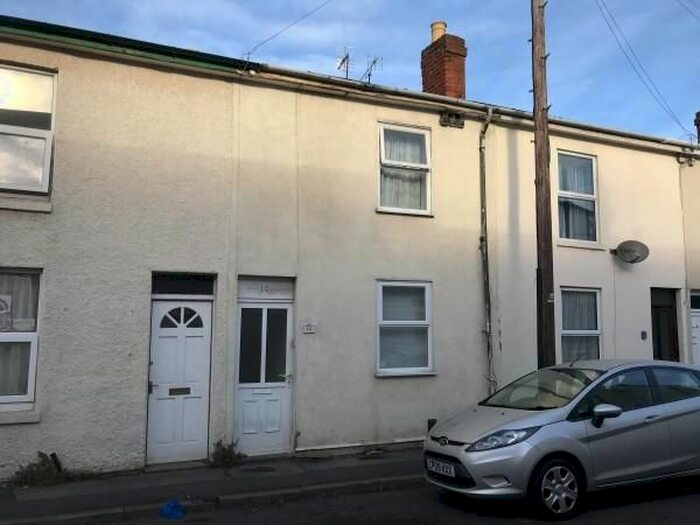 2 Bedroom Terraced House To Rent In Nelson Street, Gloucester, GL1