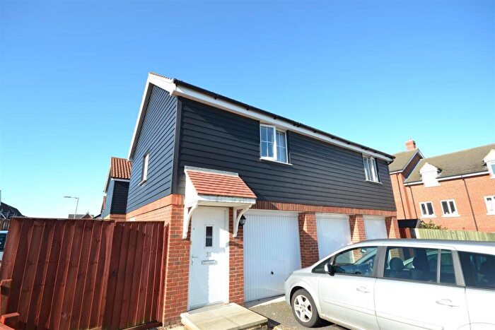 2 Bedroom Property To Rent In Whistlefish Court, Norwich, NR5