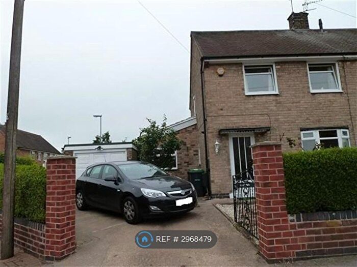 2 Bedroom Semi-Detached House To Rent In Holly Close, Nottingham, NG15