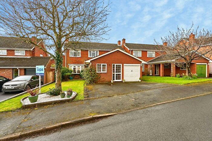 5 Bedroom Detached House For Sale In Bayley Hills, Edgmond, Newport, TF10