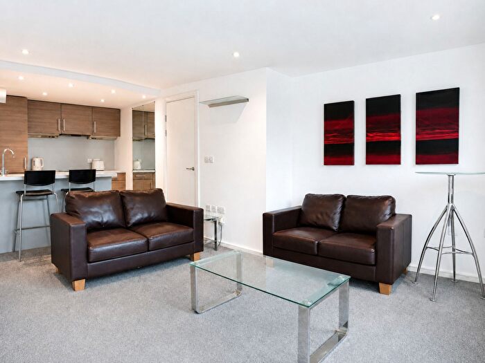 1 Bedroom Apartment To Rent In Trinity One, East Street, Leeds, LS9