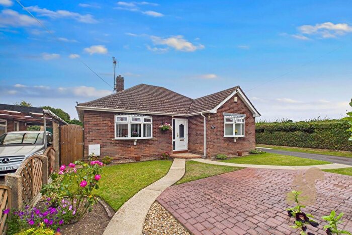 3 Bedroom Detached Bungalow For Sale In New Cut, Layer-De-La-Haye, CO2