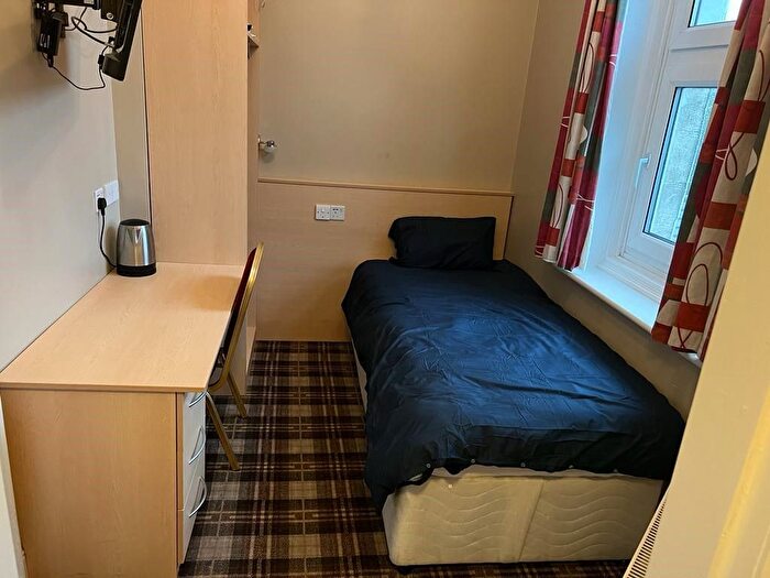 Property To Rent In Woodhouse Road, Mansfield, NG18