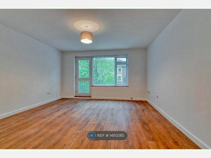 1 Bedroom Flat To Rent In Summerfield, Bromley, BR1