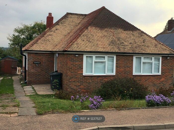 3 Bedroom Bungalow To Rent In Bluewater, Bluewater, Greenhithe DA9