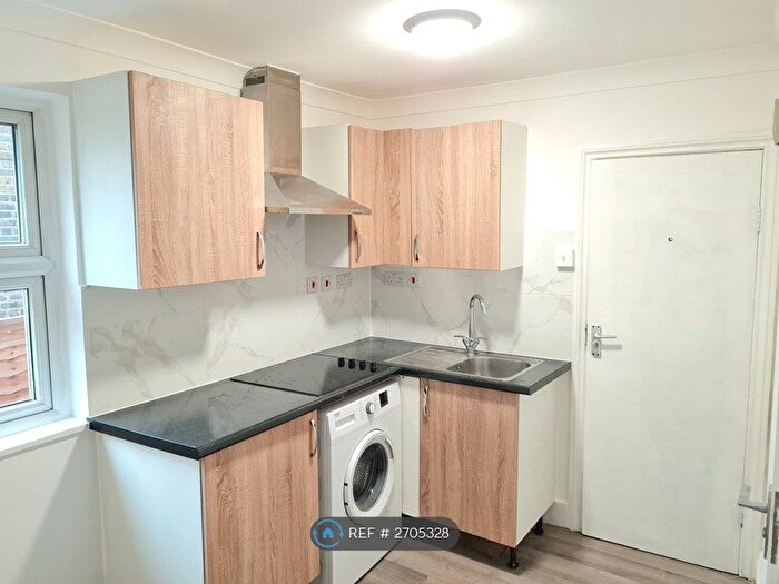 1 Bedroom Flat To Rent In Chatsworth Road, London, E5