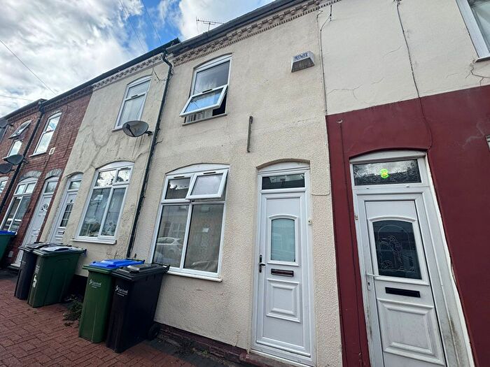 3 Bedroom Terraced House For Sale In Laundry Road, Smethwick, B66