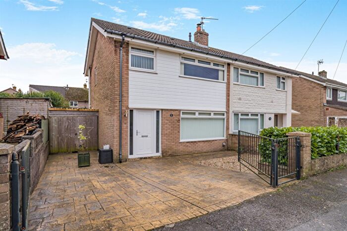 3 Bedroom Semi Detached House For Sale In Ash Grove, Caldicot, Monmouthshire, NP26