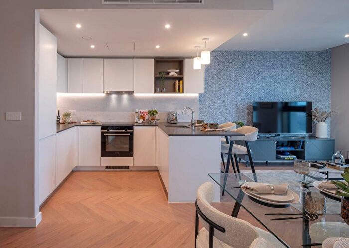 1 Bedroom Flat For Sale In One Thames Quay, Canary Wharf, London, E14
