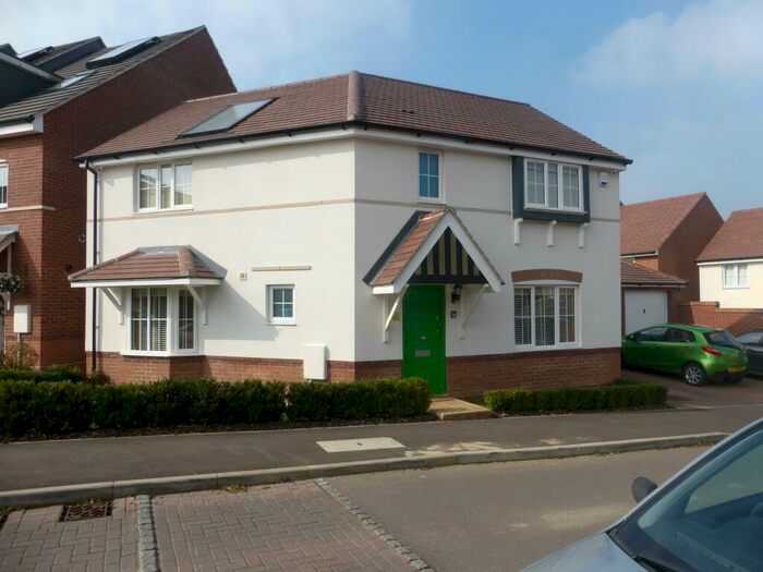 4 Bedroom House To Rent In Clappers Lane, Watton At Stone, Hertford, SG14