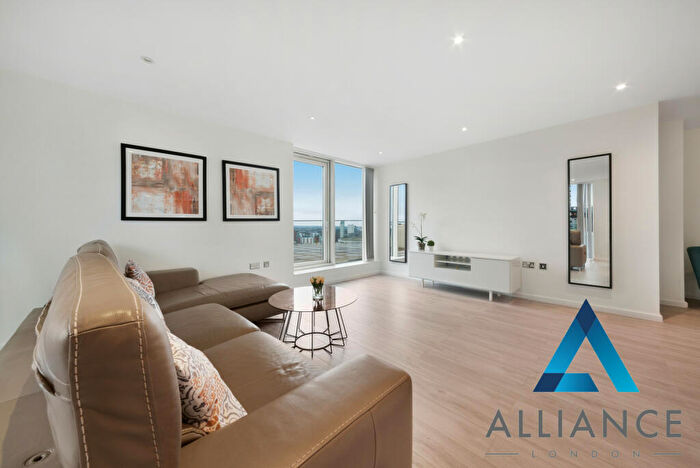 2 Bedroom Flat To Rent In Ability Place, Millharbour, London, E14