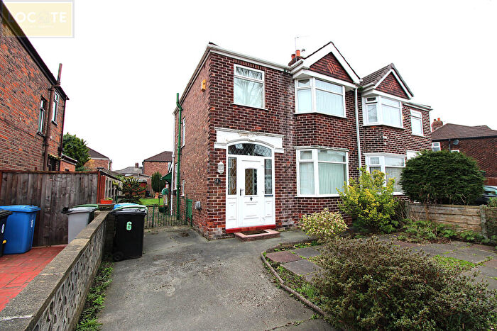 3 Bedroom Semi Detached House For Sale In Cromford Avenue Stretford, M32