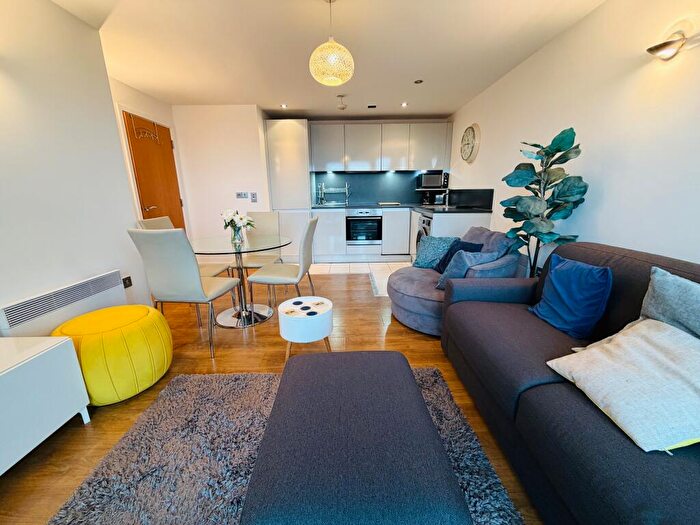 2 Bedroom Flat To Rent In Tempus Tower, Mirabel Street, M3