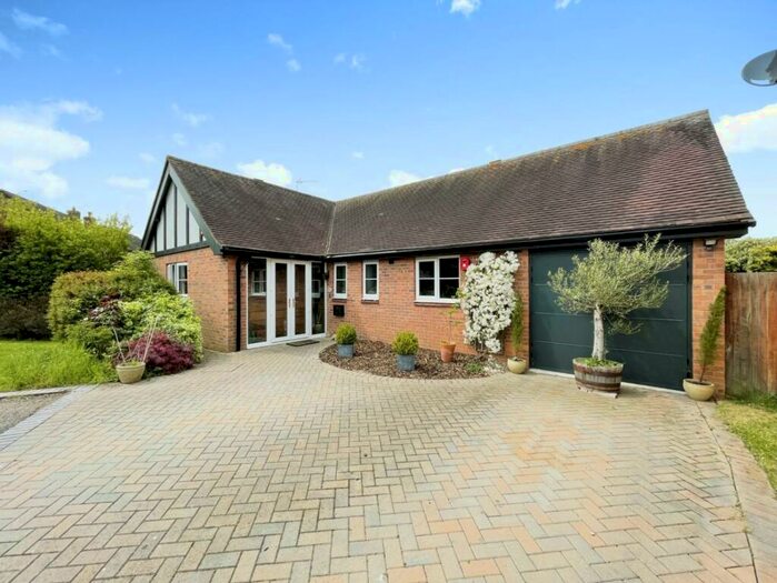 3 Bedroom Detached Bungalow For Sale In Cherry Lane, Bearley, CV37