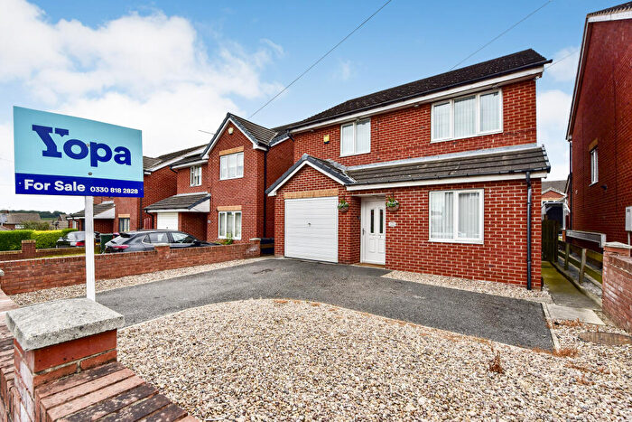 4 Bedroom Detached House For Sale In Whiteleys Avenue, Rotherham, S62