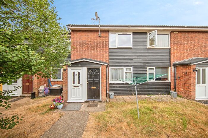 1 Bedroom Flat For Sale In Suffolk Square, Sudbury, CO10