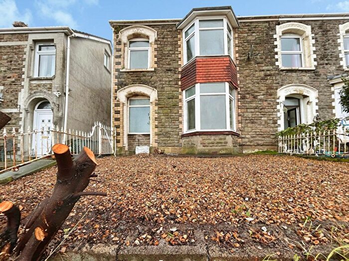 5 Bedroom Property For Sale In Springfield Terrace, Baglan, Port Talbot, SA12