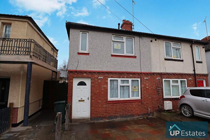 3 Bedroom Semi-Detached House To Rent In Strathmore Avenue, Coventry, CV1