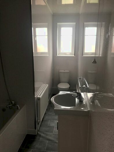 1 Bedroom Flat To Rent In Kings Drive, Wembley, HA9